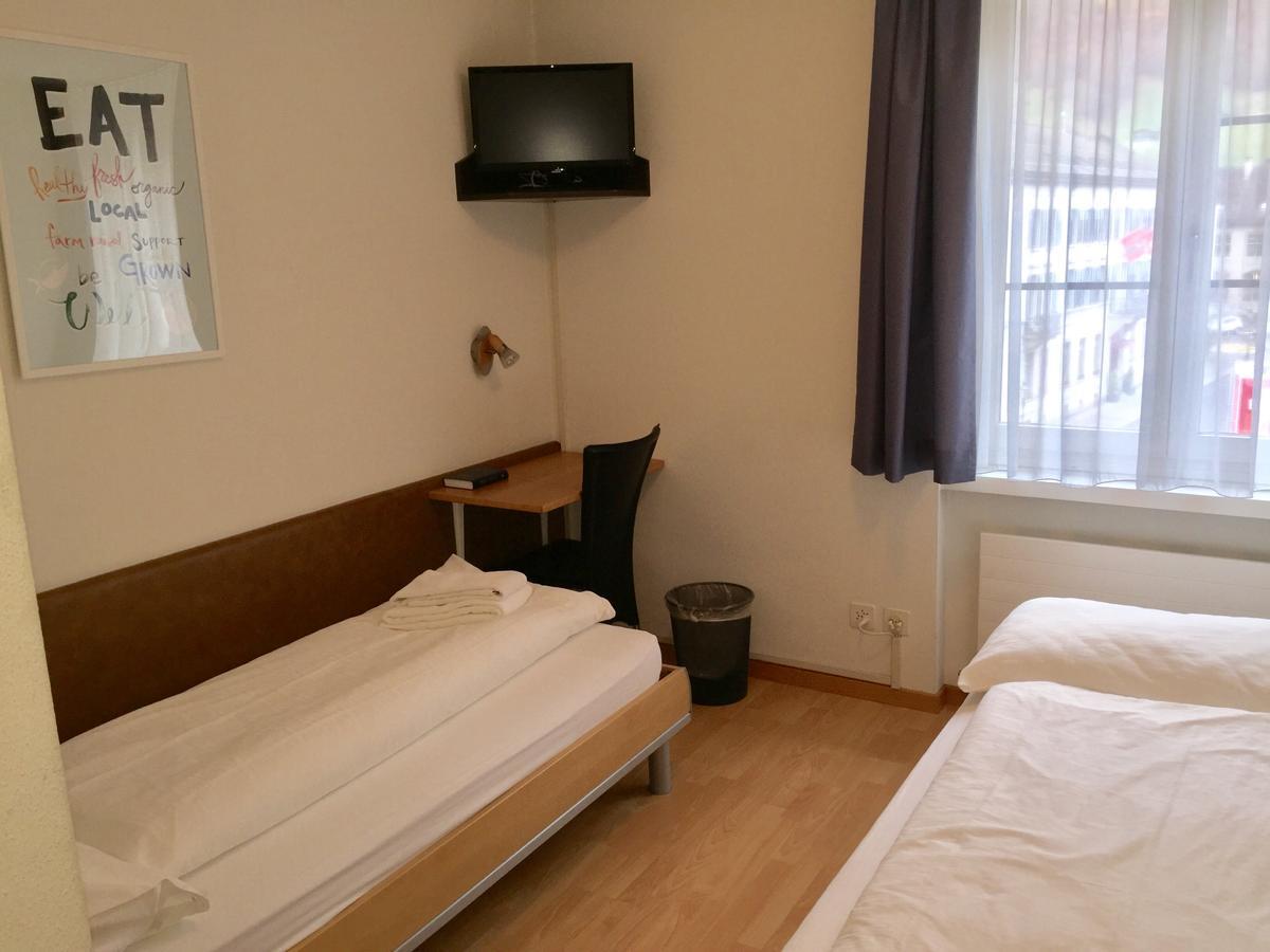 Hotel & Restaurant Stadthof Glarus Luaran gambar