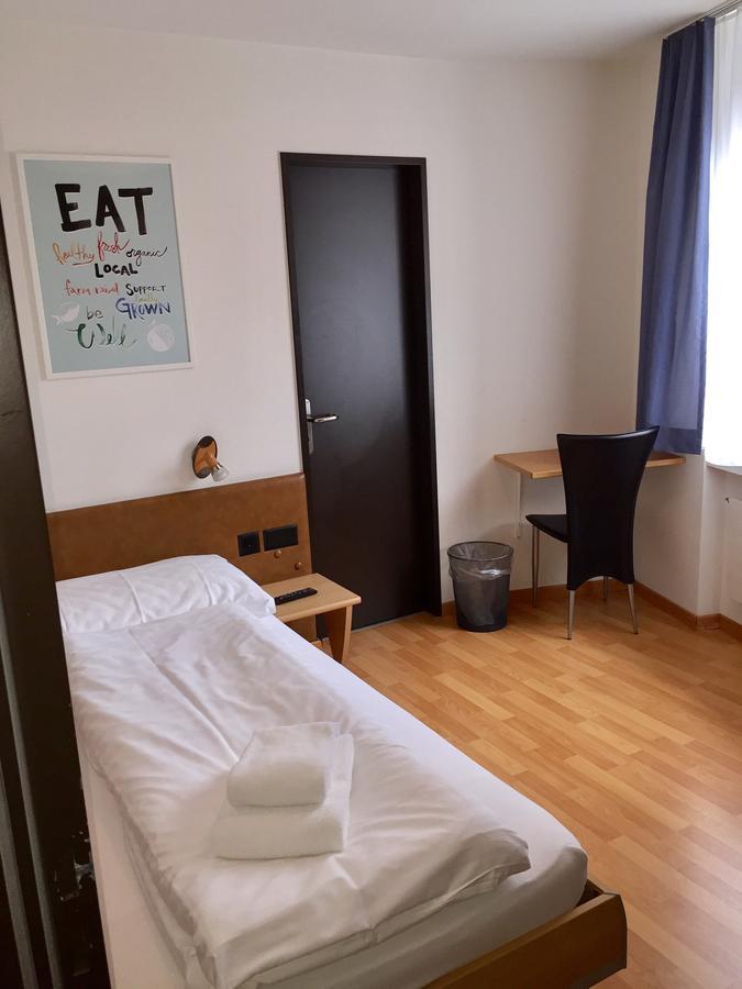 Hotel & Restaurant Stadthof Glarus Luaran gambar
