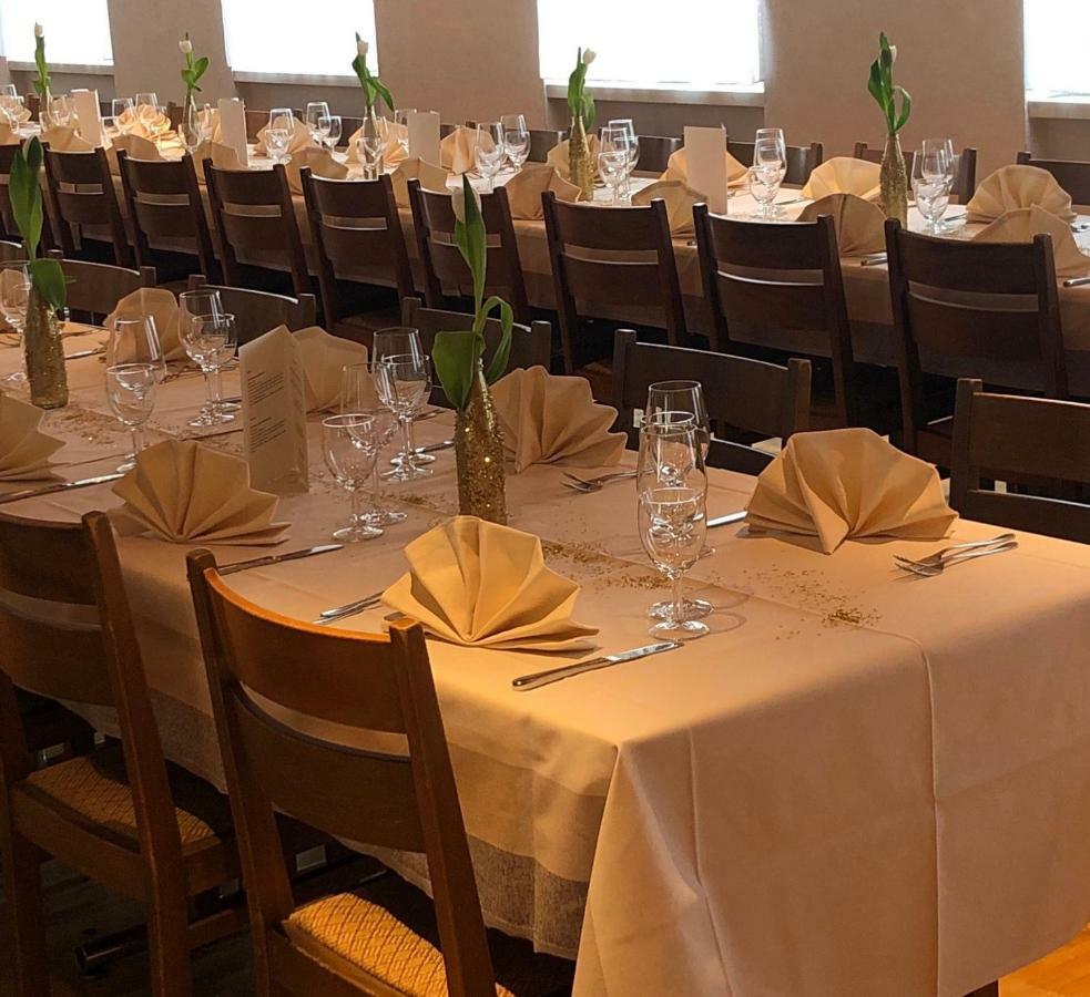 Hotel & Restaurant Stadthof Glarus Luaran gambar