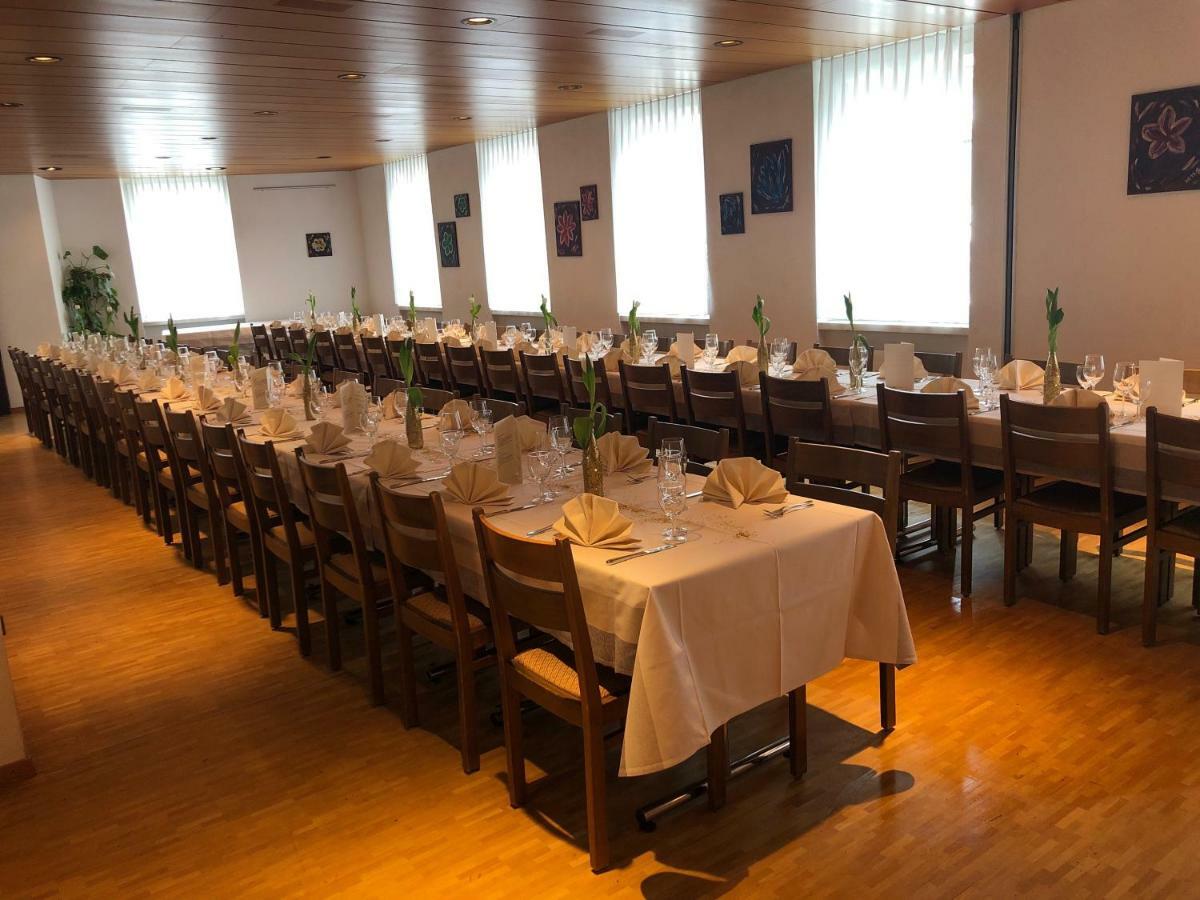 Hotel & Restaurant Stadthof Glarus Luaran gambar